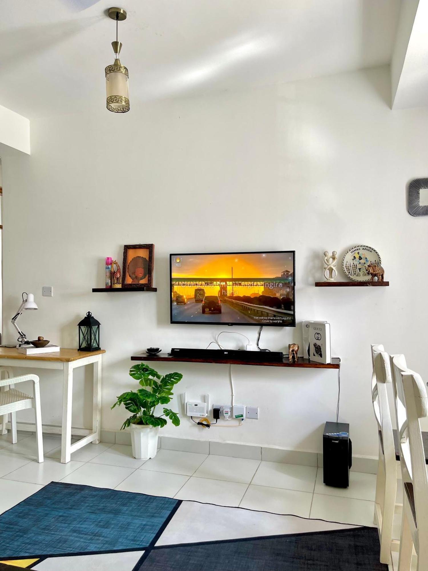 Buxton Luxury * Mombasa